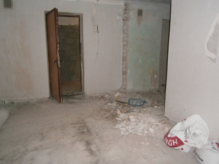 Демонтажные стен и пола в квартире, Днепропетровск