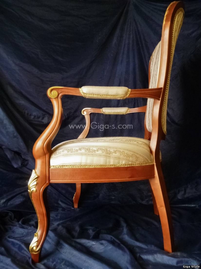 Элитное резное кресло из массива дерева. Изготовление изделий на заказ