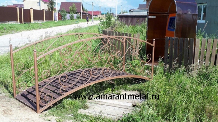 Садовый мостик  8500 рублей за п.м. Изготавливаем любые размеры