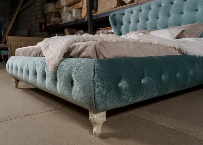 Роскошная кровать в стиле Арт Деко Элизабет изготавливаем на заказ в разных размерах и цветах подробней на сайте https://mebelm-spb.ru/catalog/spalnya/myagkie_krovati/
