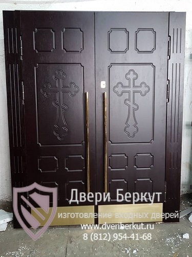 Компания «Двери Беркут» в Санкт-Петербурге предлагает изготовление церковных и монастырских ворот и дверей на заказ. Мы объединяем высокие технологии и современные прочные материалы с вековыми традициями, предлагая двери, полностью соответствующие храму по символике и стилю.
