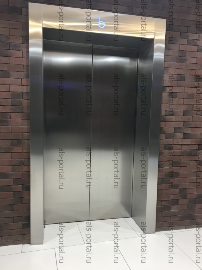 Лифтовые обрамления из нержавеющей стали.