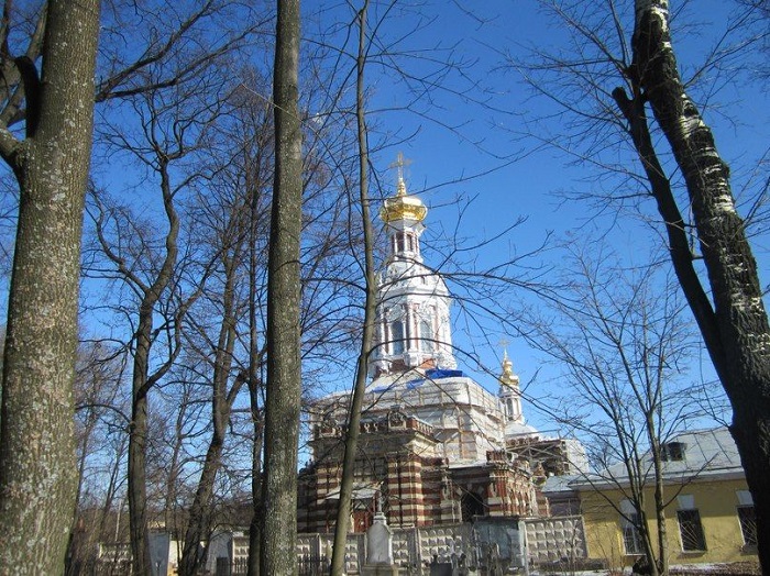 Церковь Воскресения Христова на Смоленском кладбище